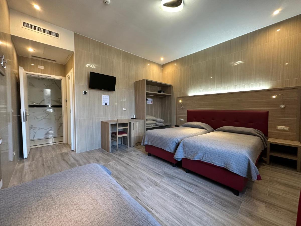 Hotel Midway Mediolan Zewnętrze zdjęcie