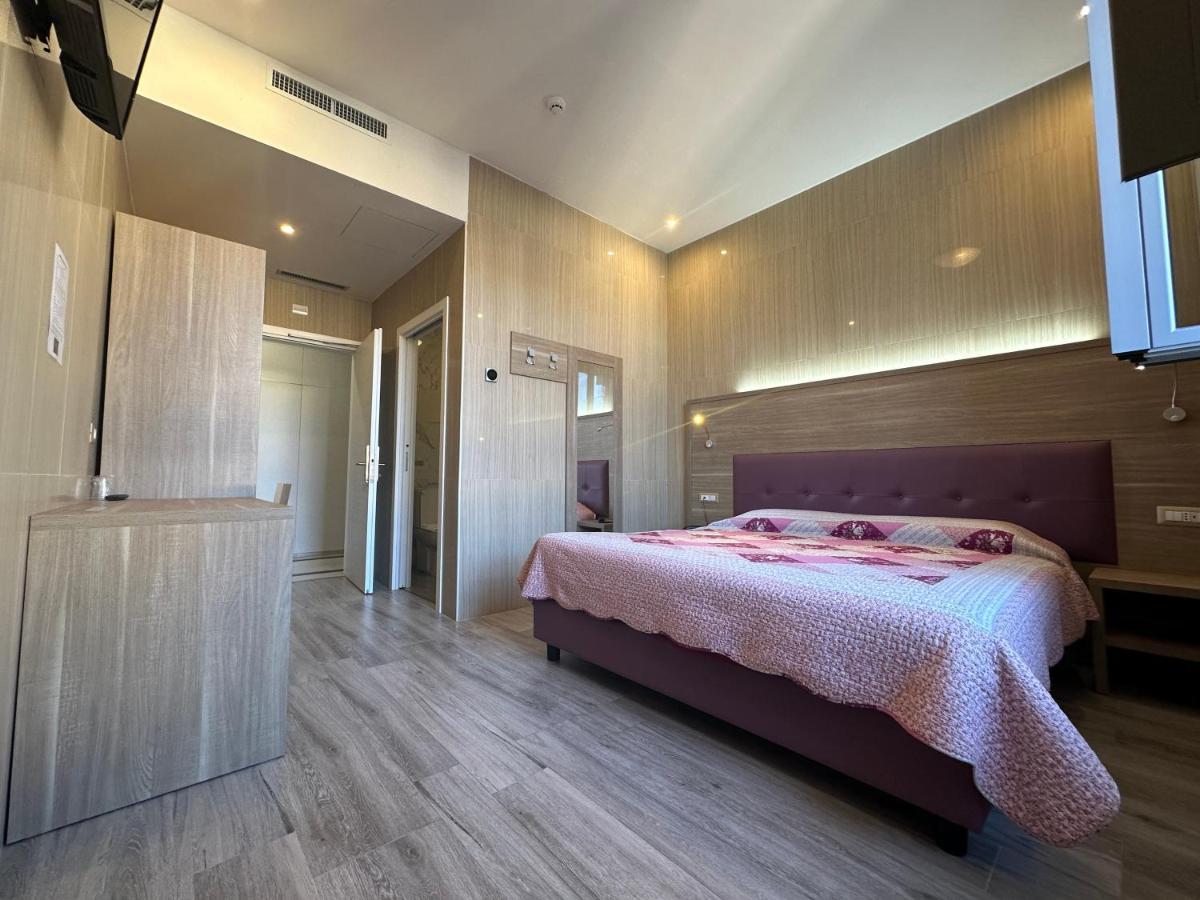Hotel Midway Mediolan Zewnętrze zdjęcie
