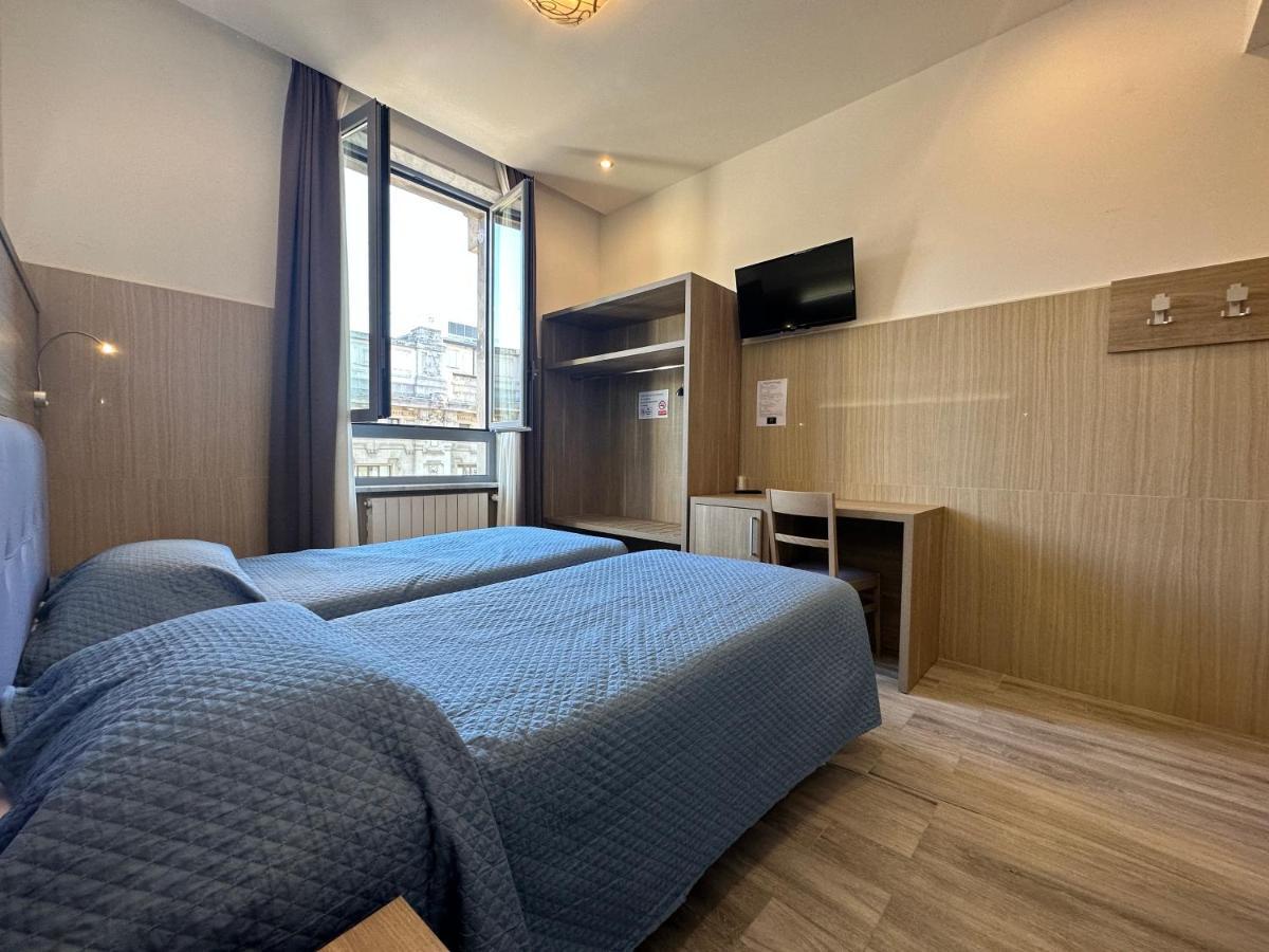 Hotel Midway Mediolan Zewnętrze zdjęcie