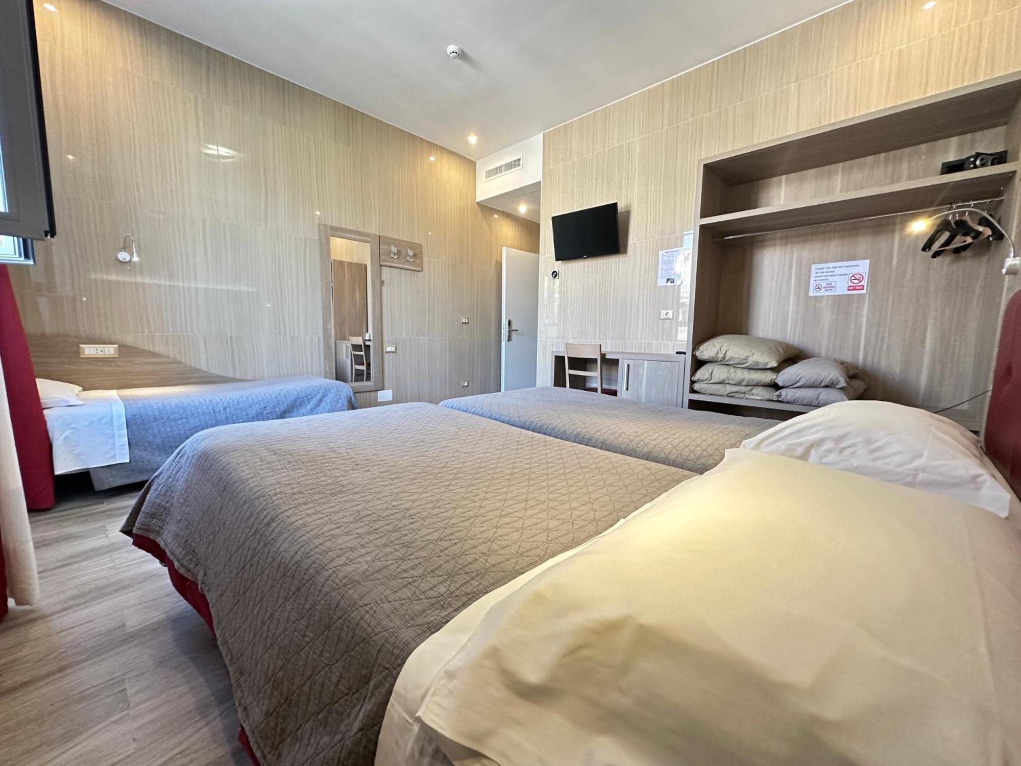 Hotel Midway Mediolan Zewnętrze zdjęcie