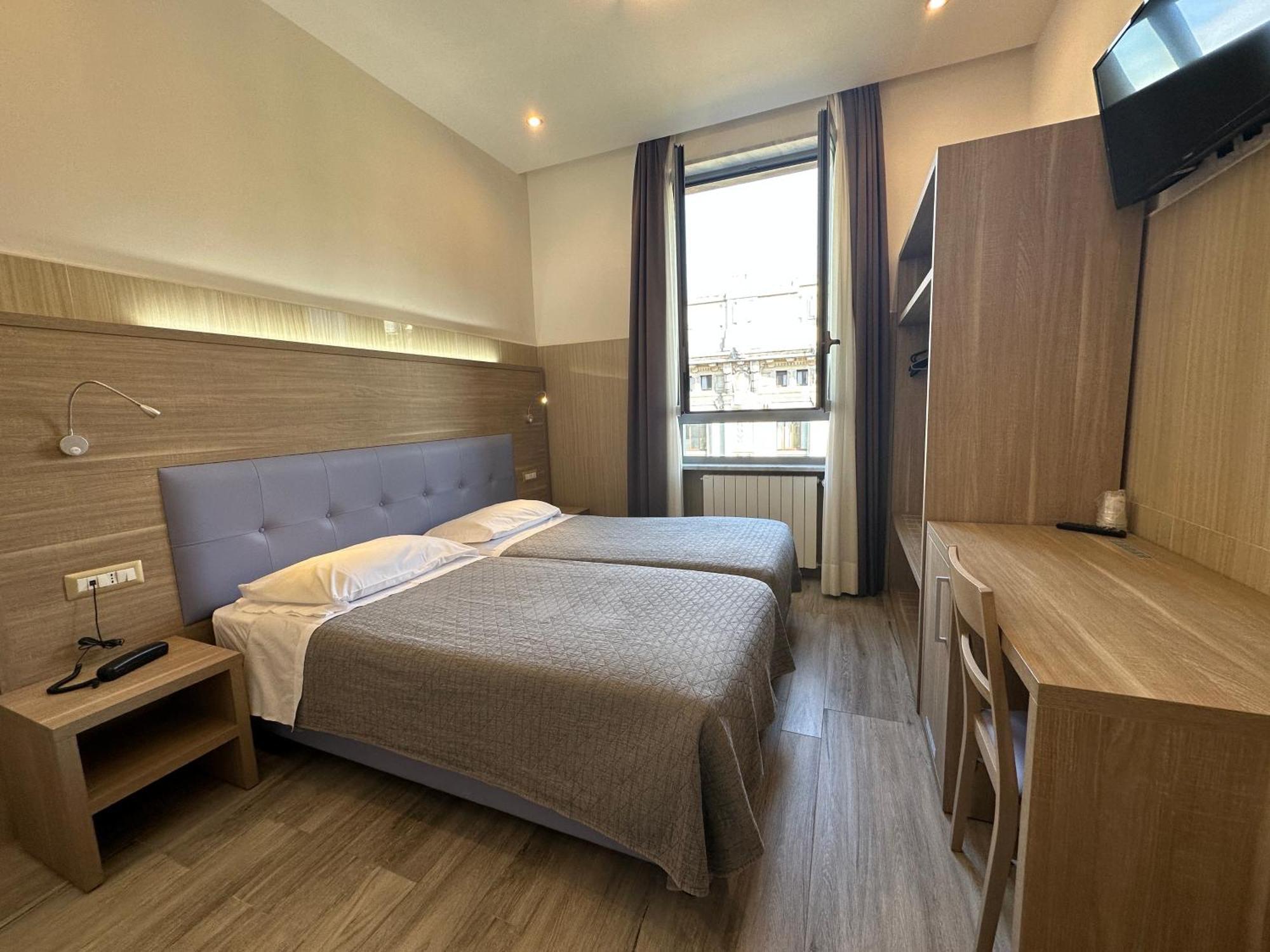 Hotel Midway Mediolan Zewnętrze zdjęcie